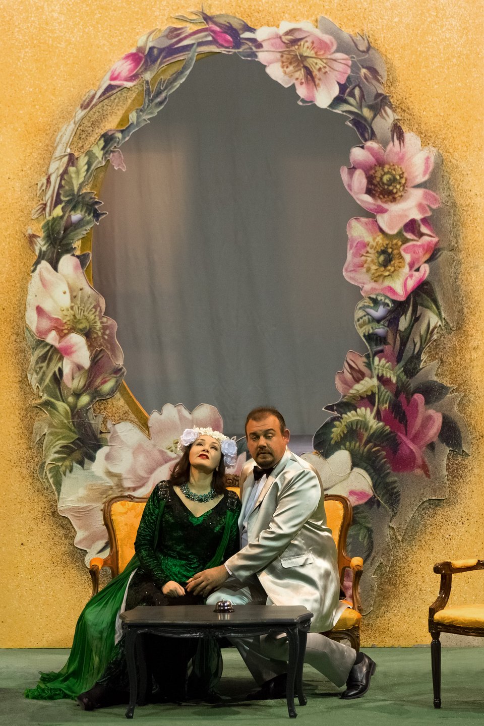 Στις πρόβες της Λυρικής για το «Θέλω να δω τον Πάπα» [εικόνες] | iefimerida.gr 2