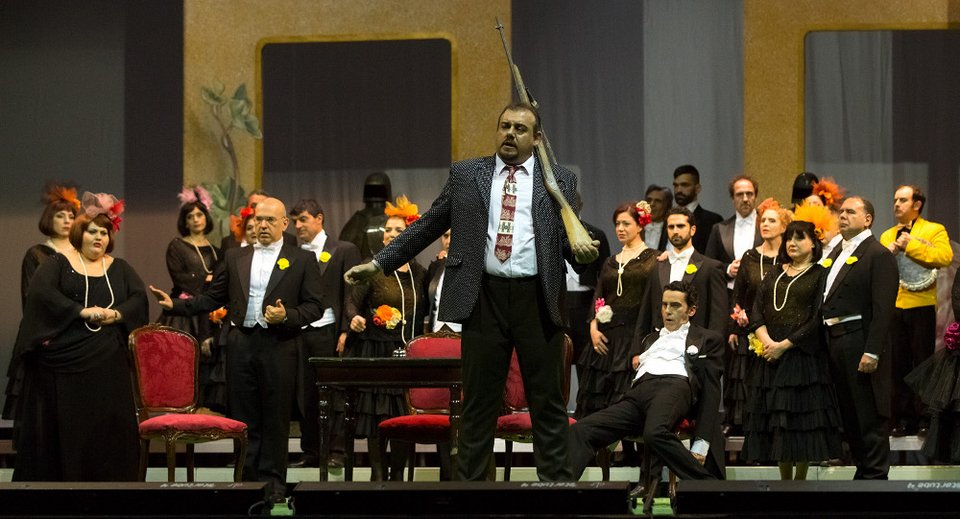 Στις πρόβες της Λυρικής για το «Θέλω να δω τον Πάπα» [εικόνες] | iefimerida.gr 0