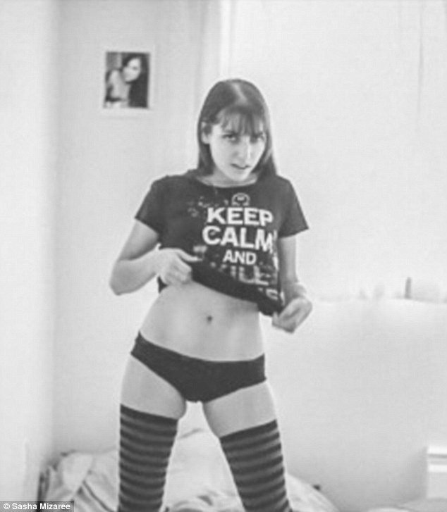 Από αφοσιωμένη μαθήτρια αφέντρα του σεξ - Το ατύχημα που άλλαξε τη ζωή μιας 23χρονης [εικόνες]  | iefimerida.gr 2