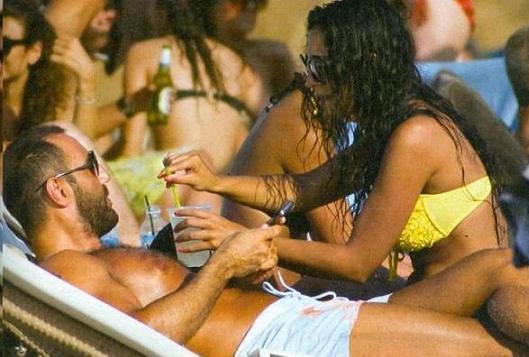 Γιατί οι Ράδιο Αρβύλα καταγγέλλουν την πρώην συνεργάτιδά τους Ευγενία Σαμαρά [εικόνες+βίντεο] | iefimerida.gr 5