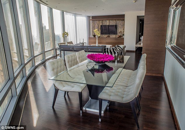 Τα πολυτελή διαμερίσματα, των 2 εκατ. ευρώ., με θέα τον ωκεανό που έχει διακοσμήσει ο Αρμάνι [εικόνες] | iefimerida.gr 4