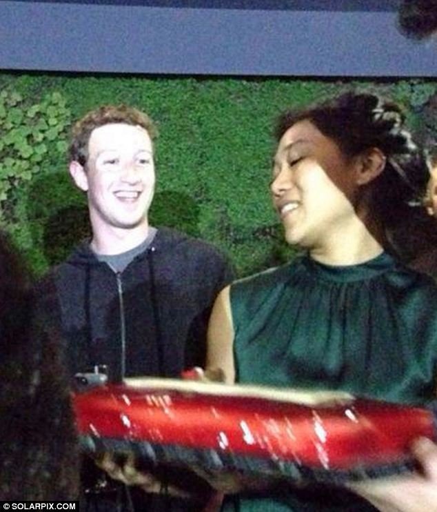 Πώς αλλάζει η ζωή ενός ανθρώπου όταν ξαφνικά αποκτά 17 δισ. ευρώ [εικόνες] | iefimerida.gr 5