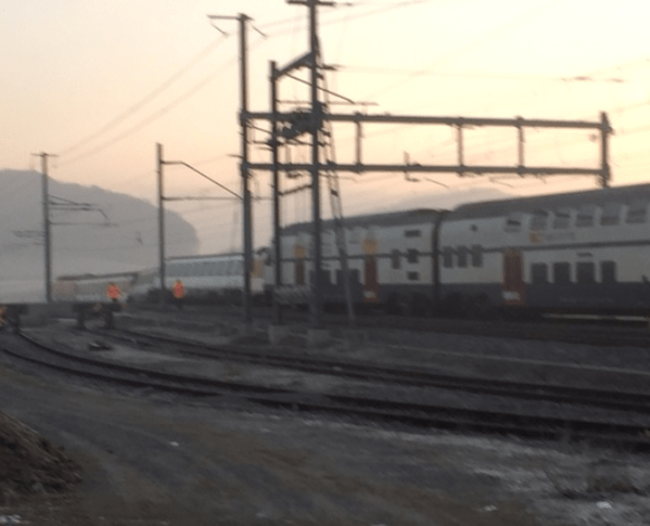 Σύγκρουση τρένων με τουλάχιστον 50 τραυματίες βόρεια της Ζυρίχης [εικόνες & βίντεο] | iefimerida.gr 9