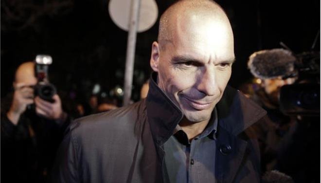 Ντοκουμέντο: Ο Βαρουφάκης ωραίος, με πλούσια μαλλιά, μιλάει για την κυβέρνηση Μητσοτάκη [βίντεο] | iefimerida.gr 1