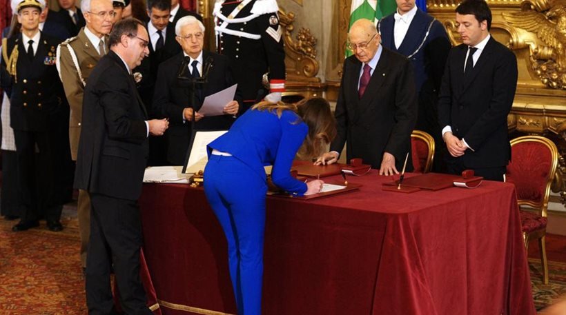 «Ο Βαρουφάκης δεν είναι ο τύπος μου», λέει η σέξι υπουργός του Ρέντσι [εικόνες] | iefimerida.gr 3