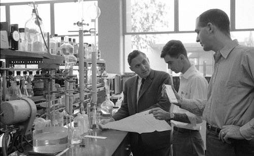  Ο Εβραίος εφευρέτης του αντισυλληπτικού -Γιατί δεν έφτιαξε χάπι για τους άνδρες [εικόνες] | iefimerida.gr 1