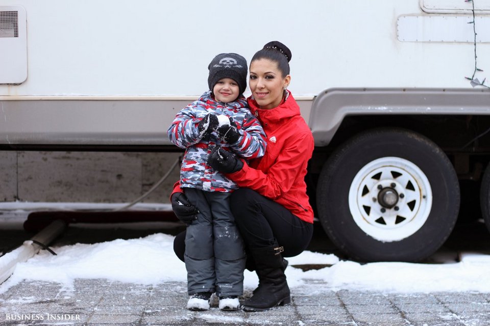 Η ζωή στο τσίρκο: Οι περίεργες οικογένειες, τα ατελείωτα τα ταξίδια και η καθημερινότητα [εικόνες] | iefimerida.gr 5