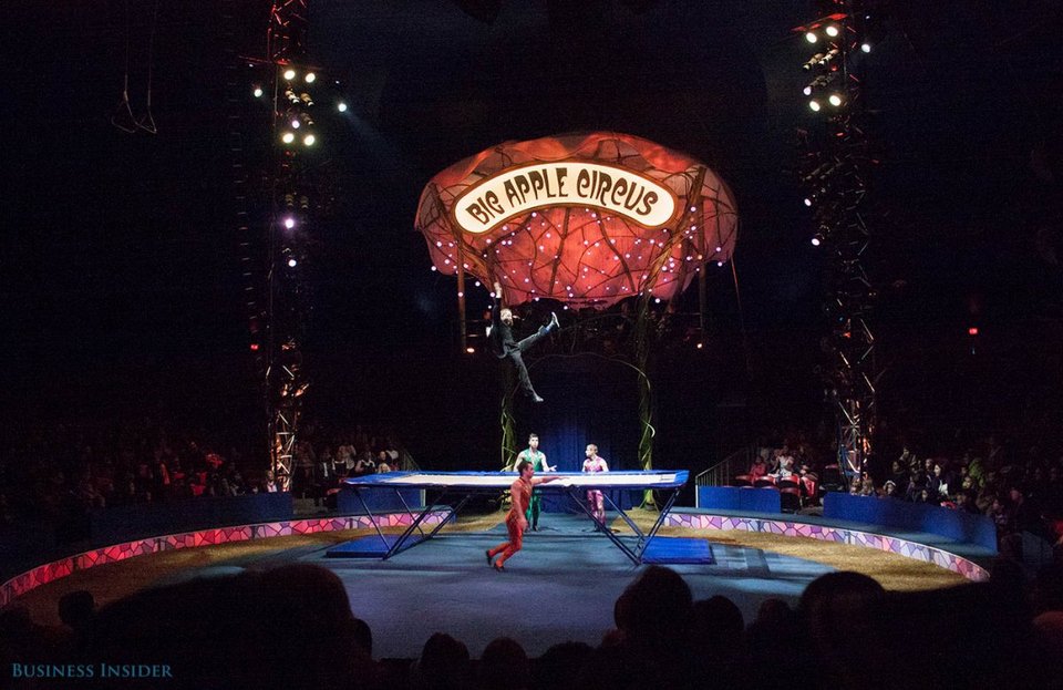 Η ζωή στο τσίρκο: Οι περίεργες οικογένειες, τα ατελείωτα τα ταξίδια και η καθημερινότητα [εικόνες] | iefimerida.gr 7