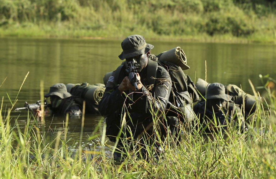 Να γιατί ελάχιστοι αντέχουν στις ειδικές δυνάμεις: Οι χώρες με την πιο σκληρή εκπαίδευση [εικόνες] | iefimerida.gr 6
