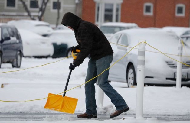 Η κακοκαιρία σαρώνει τις ΗΠΑ: Το Ντένβερ έχει βυθιστεί στο χιόνι [εικόνες & βίντεο] | iefimerida.gr 2