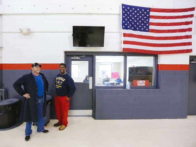 Πώς είναι να ζεις στο Ντιτρόιτ που πτώχευσε -Η ιστορία ενός 56χρονου εργαζόμενου που έκανε την Αμερική να κλάψει [εικόνες] | iefimerida.gr 1