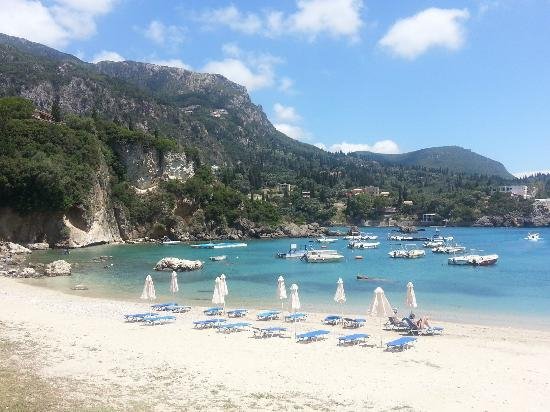 Μια σεληνιακή, μια... σέξι, μα όλες με διάφανα νερά -Οι 10 ελληνικές παραλίες που συγκινούν τον πλανήτη [εικόνες] | iefimerida.gr 7