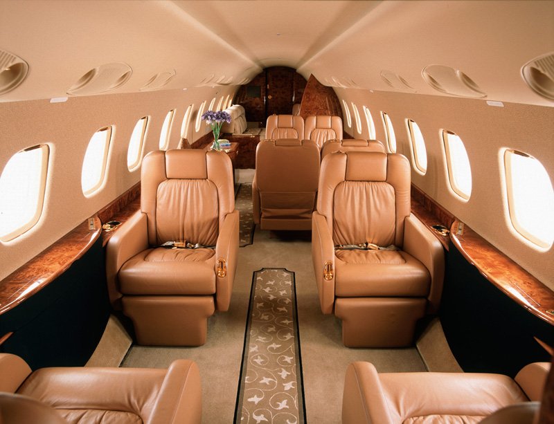 Στο σφυρί το... πρωθυπουργικό αεροσκάφος -Η πτήση για διακοπές στη Σκιάθο & η πρόταση υπουργού σε καλλονή για... βόλτα [εικόνες] | iefimerida.gr 0