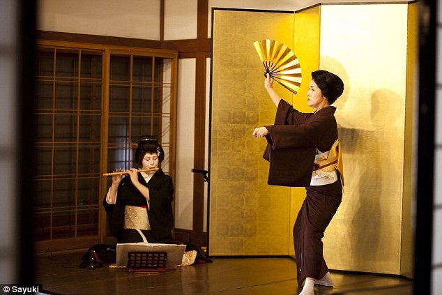 Μια γκέισα από την Μελβούρνη: Η πρώτη μη Γιαπωνέζα εδώ και 400 χρόνια αναλύει τις εμπειρίες της [εικόνες] | iefimerida.gr 3