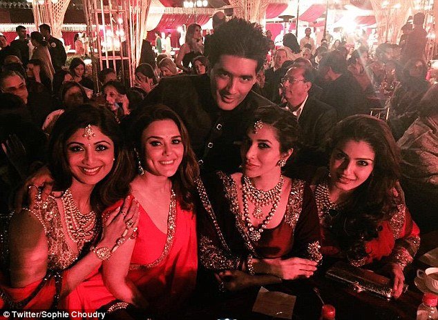 Οταν παντρεύεται ένας μεγιστάνας - Η αποθέωση της χλιδής και του κιτς που κόστισε 15 εκατ. λίρες [εικόνες] | iefimerida.gr 1