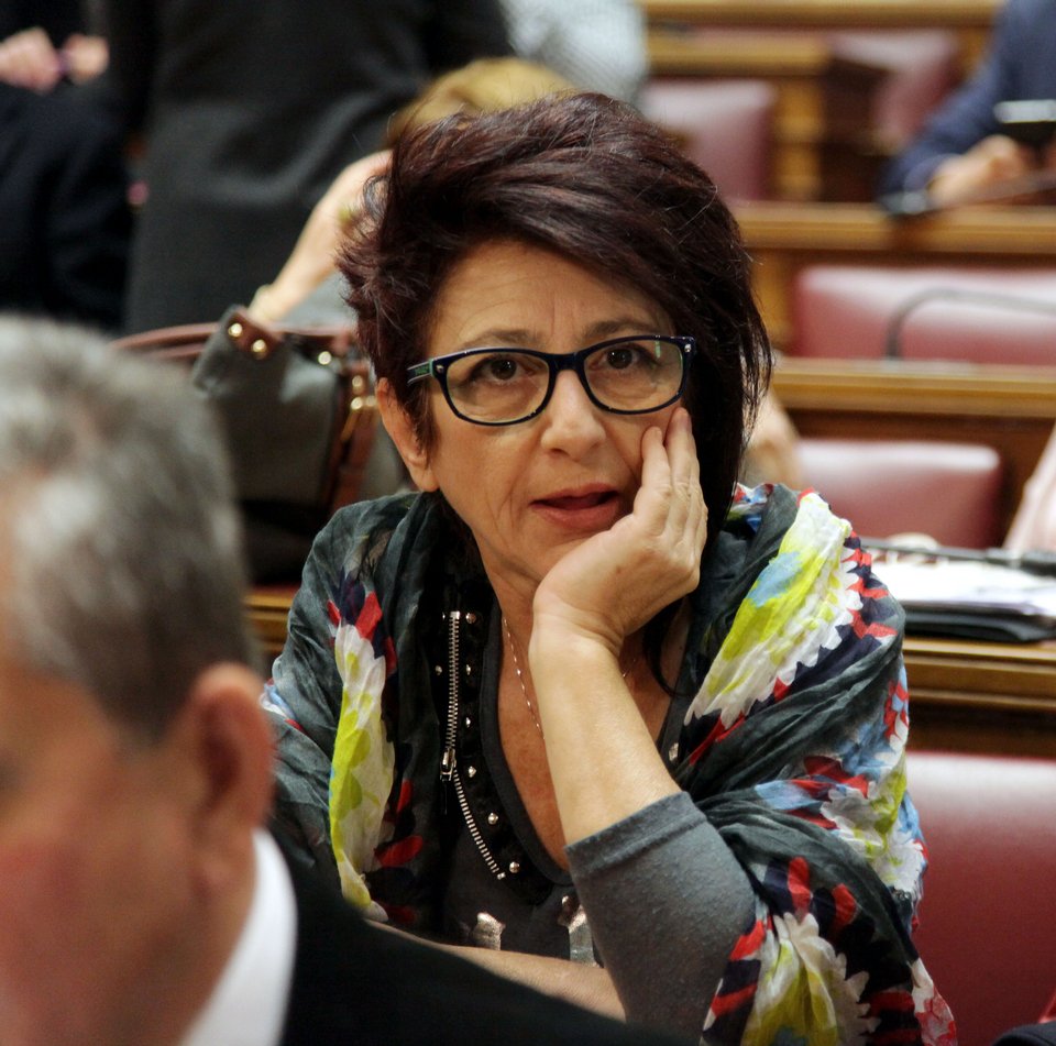 H «Αυγή» και δύο βουλευτές του ΣΥΡΙΖΑ λένε «όχι» σε Αβραμόπουλο για Πρόεδρο της Δημοκρατίας | iefimerida.gr 2