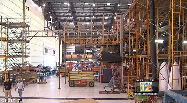 Ο γίγαντας των αιθέρων -Οι πρώτες εικόνες του μεγαλύτερου αεροπλάνου στον κόσμο [εικόνες] | iefimerida.gr 2