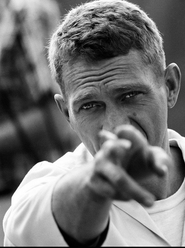 Η Ελίζαμπεθ Τέιλορ σαν μαθήτρια, η Μπριζίτ Μπαρντό με τα πόδια σε κουβά -Σταρ όπως δεν τους έχουμε ξαναδεί [εικόνες] | iefimerida.gr 10