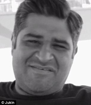 Το viral βίντεο που συγκινεί: Η μεταμόρφωση των αστέγων -Κούρεμα, ξύρισμα, περιποίηση [εικόνες & βίντεο]  | iefimerida.gr 4