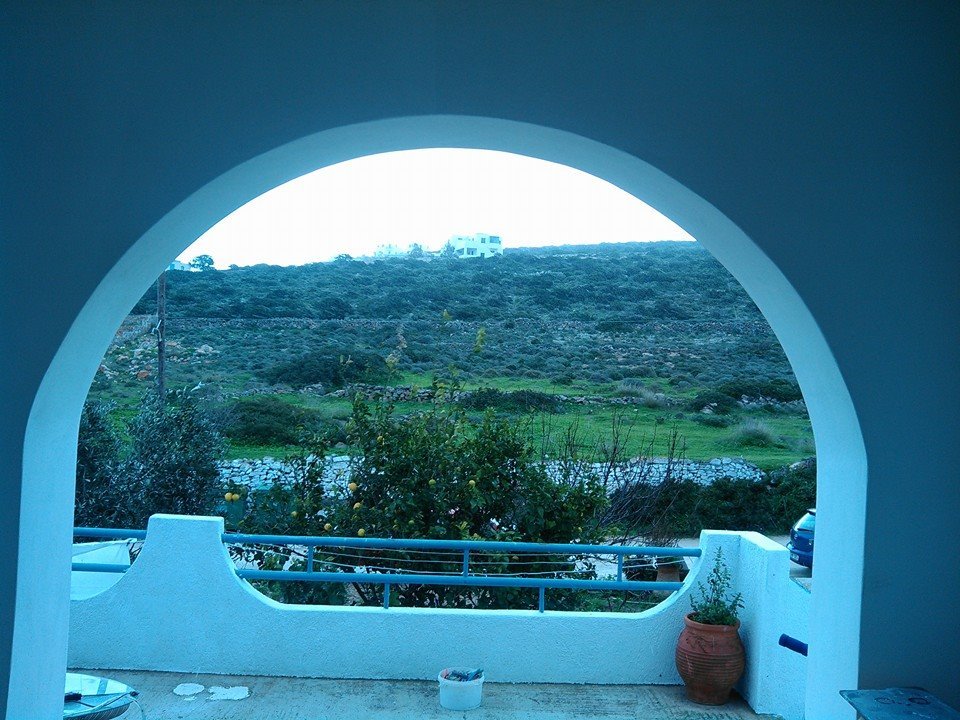 Στα λευκά και οι Κυκλάδες: Χιόνια σε Σύρο, Νάξο και Ηρακλειά [βίντεο & εικόνες] | iefimerida.gr 12