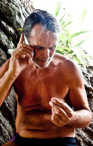 Ο άνθρωπος με την καλύτερη δουλειά στον κόσμο -Ο σύγχρονος Ροβινσώνας Κρούσος, που ζει σε έρημο νησί [εικόνες] | iefimerida.gr 8