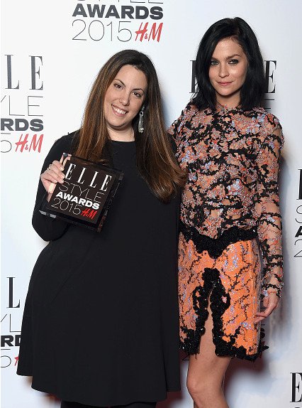 Το νέο μεγάλο όνομα στον χώρο της μόδας, παγκοσμίως, έρχεται από την Ελλάδα -Η Μαίρη Κατράντζου φτιάχνει ρούχα έργα τέχνης [εικόνες] | iefimerida.gr 0