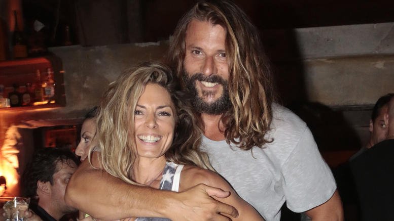 Υδρούσα ή Κατραμονήσι: Το νησί των... σκαφάτων που αγόρασαν η Λάσπα και ο σύζυγός της [εικόνες] | iefimerida.gr 4