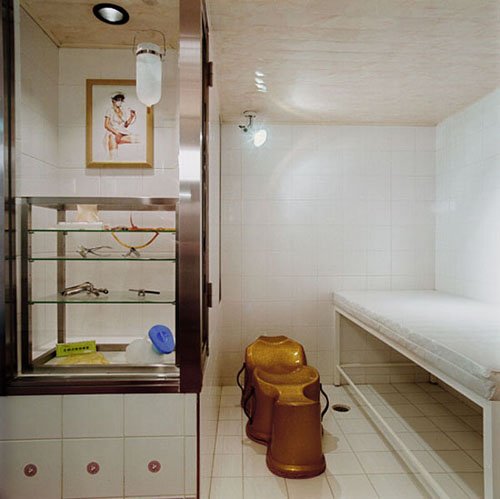 Στα άδυτα των ξενοδοχείων της... αγάπης: Δωμάτια για όλα τα γούστα των παράνομων ζευγαριών [εικόνες] | iefimerida.gr 2