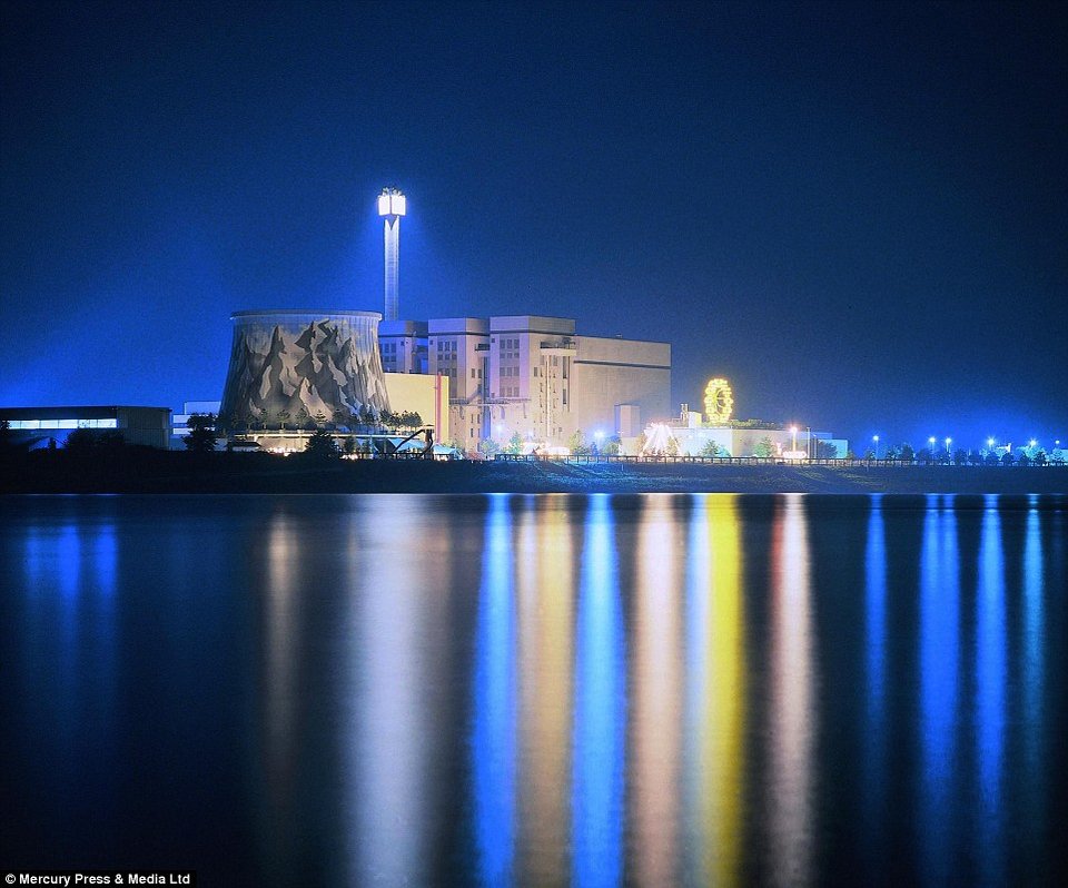 Η απίστευτη μεταμόρφωση ενός πυρηνικού εργοστασίου σε λούνα παρκ [εικόνες]  | iefimerida.gr 7