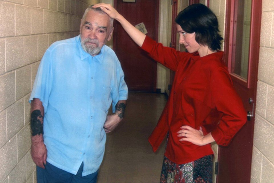 Ακυρώθηκε ο γάμος του Τσαρλς Μάνσον, η νύφη ήθελε το πτώμα του [εικόνες] | iefimerida.gr 4