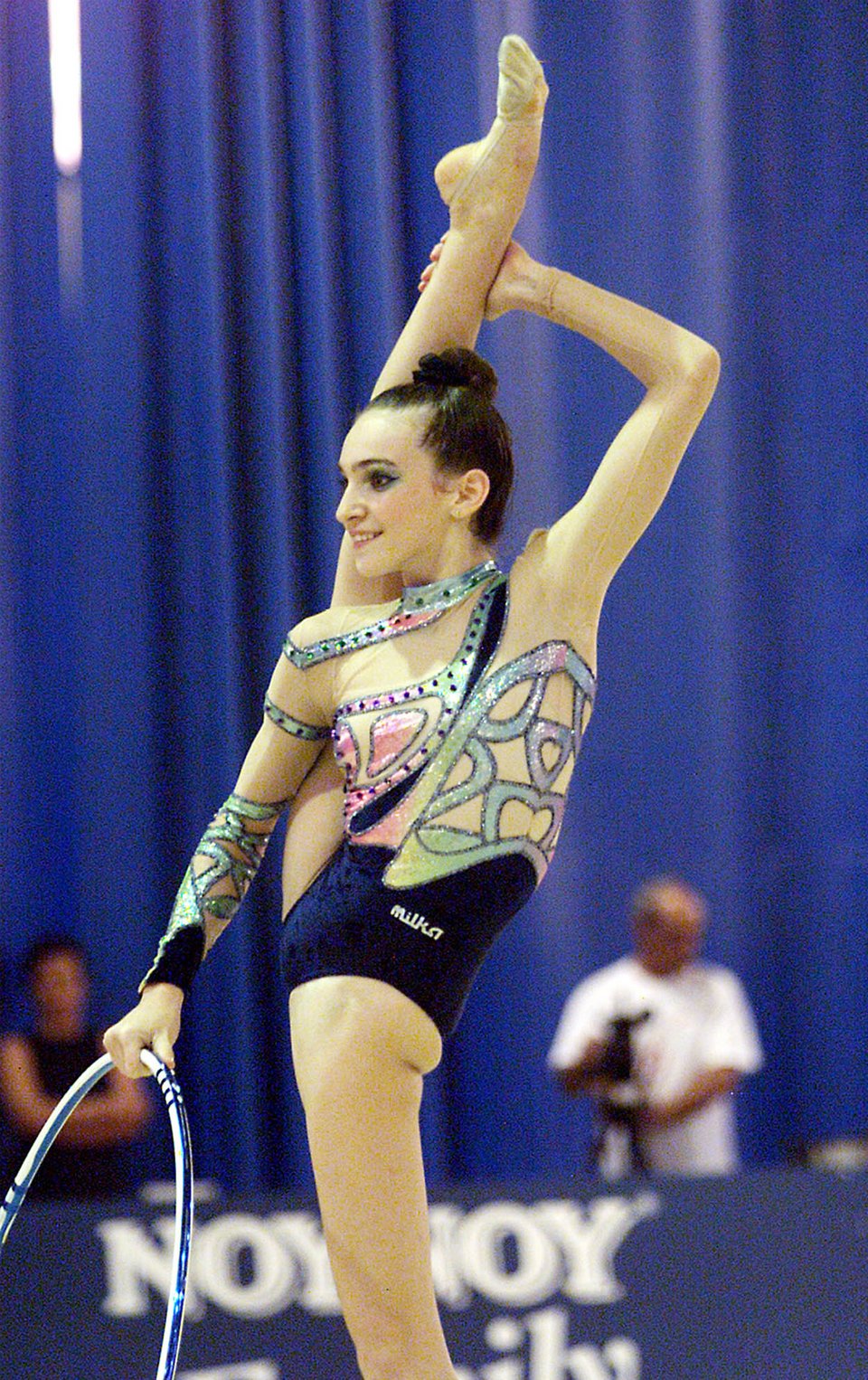 Μορφούλα Ντώνα: Ποια είναι η νικήτρια του Dancing που έδενε τα πόδια της κόμπο στους Ολυμπιακούς και μάγευε την υφήλιο [εικόνες] | iefimerida.gr 0