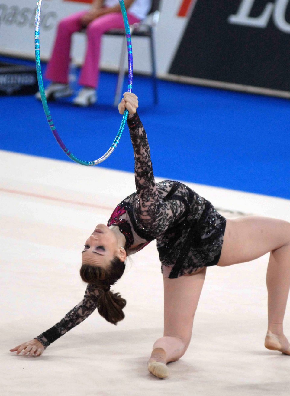 Μορφούλα Ντώνα: Ποια είναι η νικήτρια του Dancing που έδενε τα πόδια της κόμπο στους Ολυμπιακούς και μάγευε την υφήλιο [εικόνες] | iefimerida.gr 17