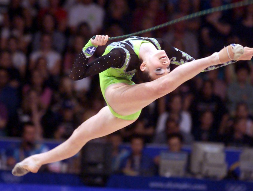 Μορφούλα Ντώνα: Ποια είναι η νικήτρια του Dancing που έδενε τα πόδια της κόμπο στους Ολυμπιακούς και μάγευε την υφήλιο [εικόνες] | iefimerida.gr 22