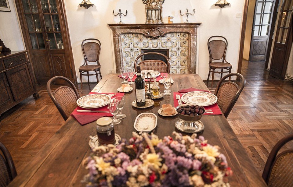 Σπίτι για αυτοκράτορες: Η έπαυλη των 74 δωματίων που είχε χρησιμοποιήσει ο Ναπολέων ως στρατηγείο [εικόνες & βίντεο] | iefimerida.gr 2