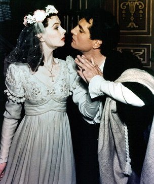 Τα πρόστυχα γράμματα του Λόρενς Ολίβιε στην Βίβιαν Λι [εικόνες] | iefimerida.gr 2