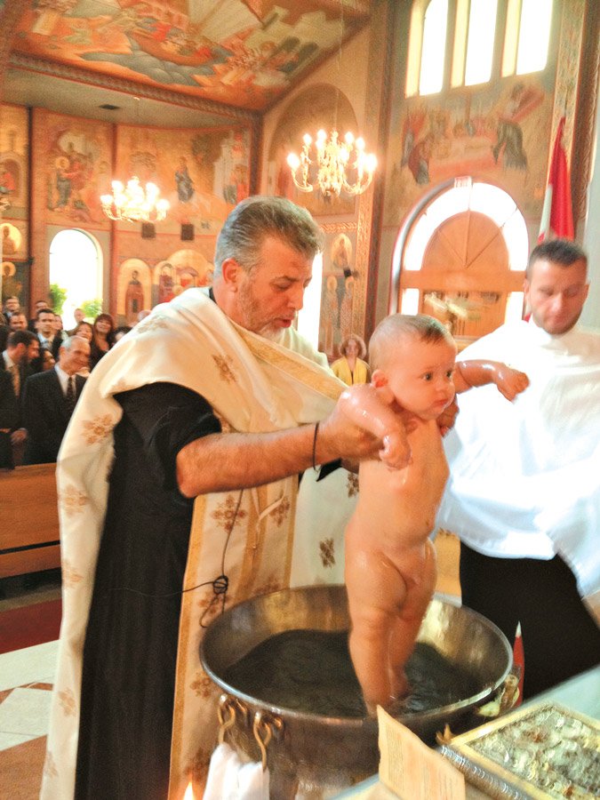 Πάτερ... εν τοις ουρανοίς: Αυτός είναι ο Ελληνας παπάς που έφτιαξε αεροπορική εταιρεία και θα συνδέει απευθείας την Ελλάδα με ΗΠΑ και Καναδά [εικόνες] | iefimerida.gr 1