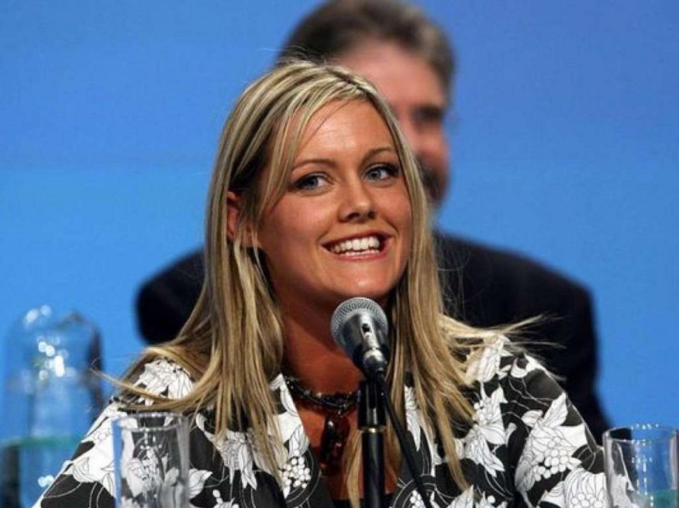 Το Playboy ψήφισε την Γκερέκου ως την πιο σέξι πολιτικό παγκοσμίως -Μέσα στη δεκάδα και η Καϊλή [εικόνες & λίστα] | iefimerida.gr 13