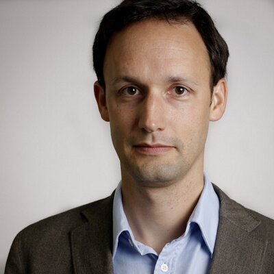 Κορυφαίος Aγγλος δημοσιογράφος επιτίθεται στην ΕΚΤ «πυροβολώντας» τον αμήχανο εκπρόσωπο Τύπου της τράπεζας στο Twitter [εικόνες] | iefimerida.gr 1