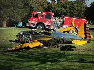 Συνετρίβη το αεροπλάνο του Χάρισον Φορντ -Στο νοσοκομείο με τραύματα στο κεφάλι ο ηθοποιός [εικόνες & βίντεο] | iefimerida.gr 1