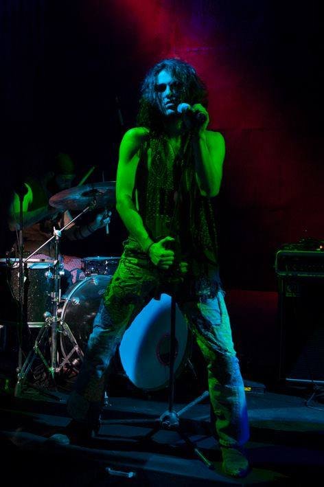 Αυτός είναι ο 26χρονος που έκλεψε την καρδιά της Αννας Βίσση- Είναι ζευγάρι [εικόνες] | iefimerida.gr 4