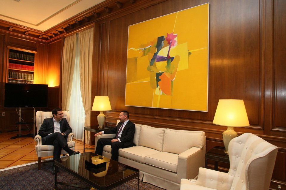 Μέγαρο Μαξίμου: Από την πολυθρόνα του Σαμαρά στην μπερζέρα του Τσίπρα [εικόνες] | iefimerida.gr 5