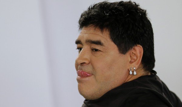 Ο Μαραντόνα μετά το λίφτινγκ -«Μοιάζει με γυναίκα» λέει η Bild [εικόνες] | iefimerida.gr 0