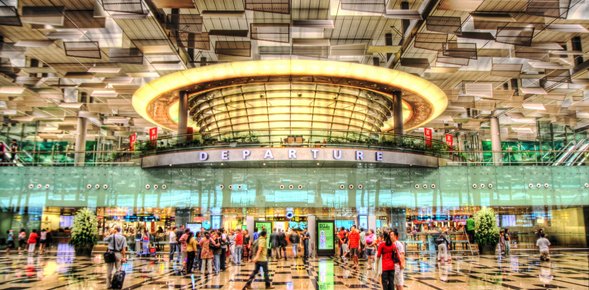 Το καλύτερο αεροδρόμιο στον κόσμο έχει σινεμά, καζίνο, κήπο και... πεταλούδες [εικόνες] | iefimerida.gr 3