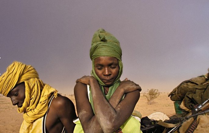 Η έγκυος πολεμική ανταποκρίτρια -Φωτορεπόρτερ της πρώτης γραμμής, που δεν το έβαλε κάτω [εικόνες] | iefimerida.gr 4