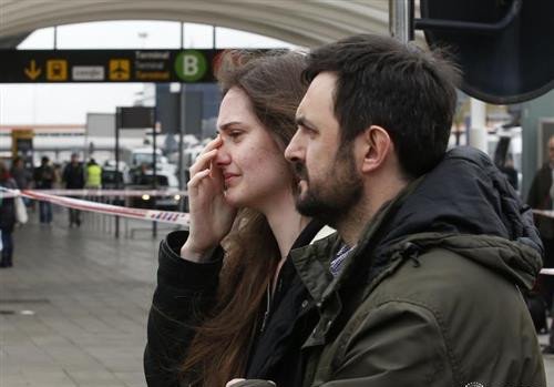 Συγκλονίζει την Ευρώπη η αεροπορική τραγωδία στις Αλπεις με 150 νεκρούς [εικόνες & βίντεο] | iefimerida.gr 12