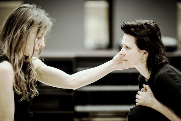 H Zιλιέτ Μπινός ιδανική Αντιγόνη του Σοφοκλή  [εικόνες] | iefimerida.gr 2