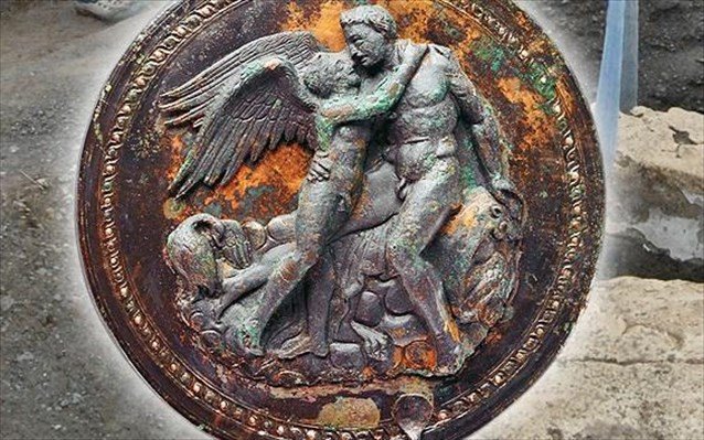 Θαυμασμός: Για πρώτη φορά στο φως εκπληκτικά αρχαιολογικά ευρήματα από τη μακεδονική γη [εικόνες] | iefimerida.gr 0