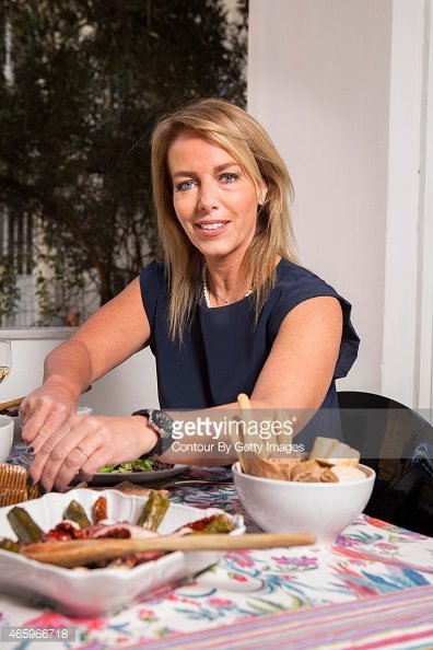 To Paris Match παρεξηγήθηκε με τον Βαρουφάκη: Αυτός δέχτηκε να φωτογραφηθεί! [εικόνες] | iefimerida.gr 2