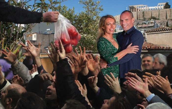 To Paris Match παρεξηγήθηκε με τον Βαρουφάκη: Αυτός δέχτηκε να φωτογραφηθεί! [εικόνες] | iefimerida.gr 6