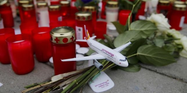 Tα 5 αναπάντητα ερωτήματα για τη συντριβή του μοιραίου Airbus | iefimerida.gr 3